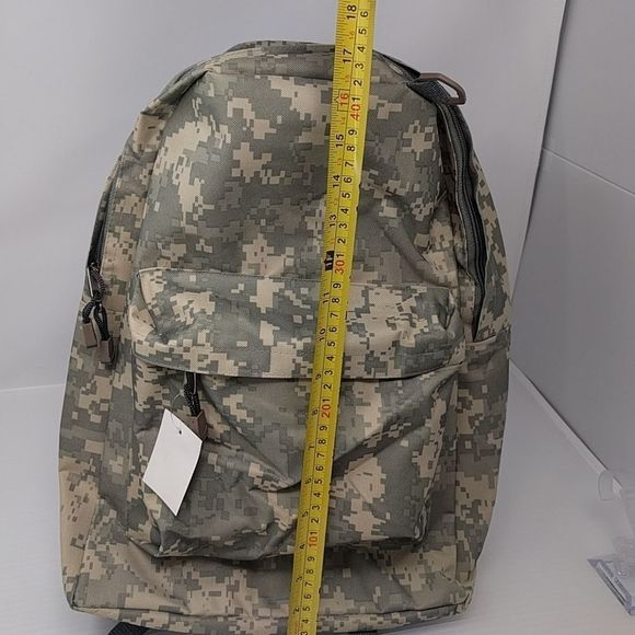 Camo backpack (D5) - Picture 6 of 8